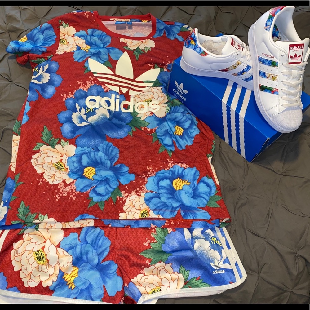 Women’s Adidas Outfit